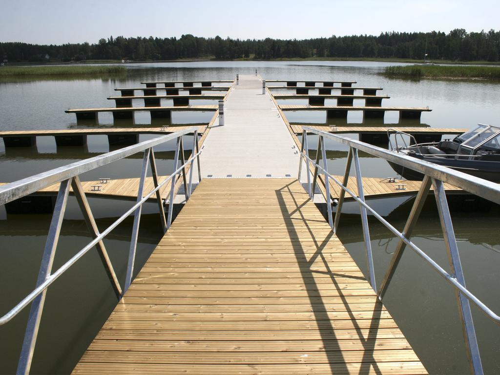 Langvik Congress Wellness Hotel Киркконумми Экстерьер фото